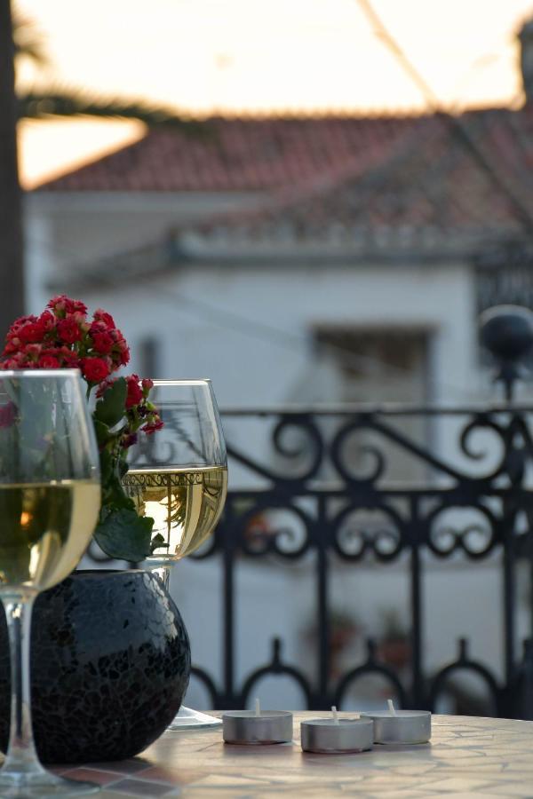 Mansion Dasi B&B Spétses
